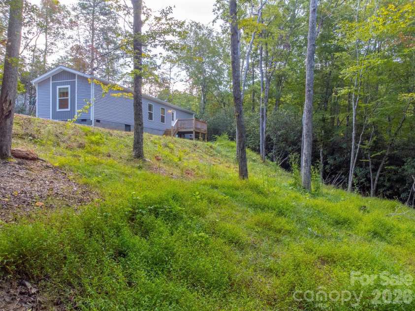 75 Windswept Lane, Hayesville, NC 28904.  MLS# CAR4320566, YatesRealty ID 6070. 