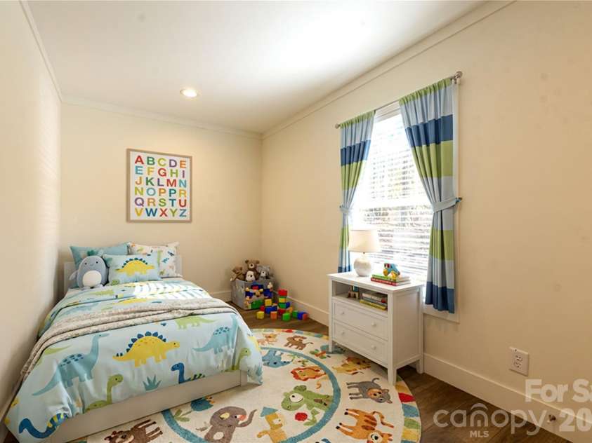 75 Windswept Lane, Hayesville, NC 28904.  MLS# CAR4320566, YatesRealty ID 6070. Virtually staged