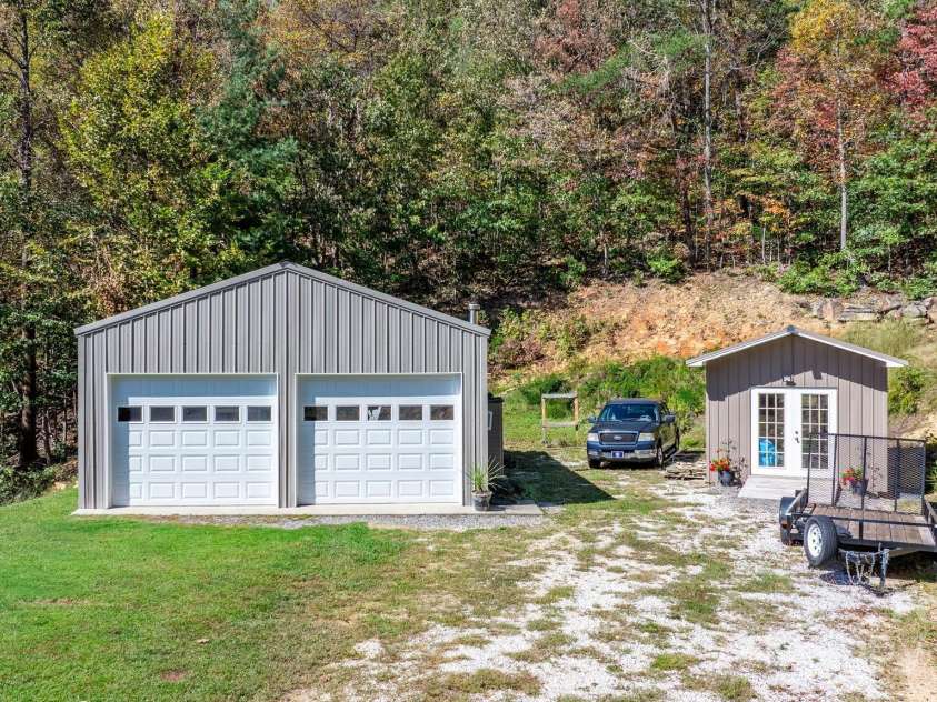 6833 Burkemont Road, Morganton, NC 28655.  MLS# CAR4189958, YatesRealty ID 6073. Garage and Shed 12x16