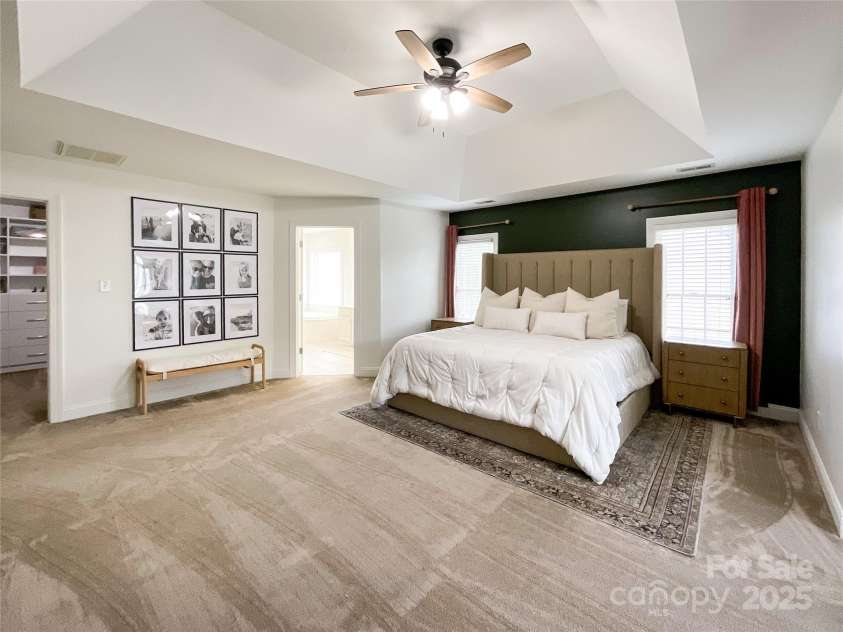 6114 Abergele Lane, Matthews, NC 28104.  MLS# CAR4241561, YatesRealty ID 6074. 