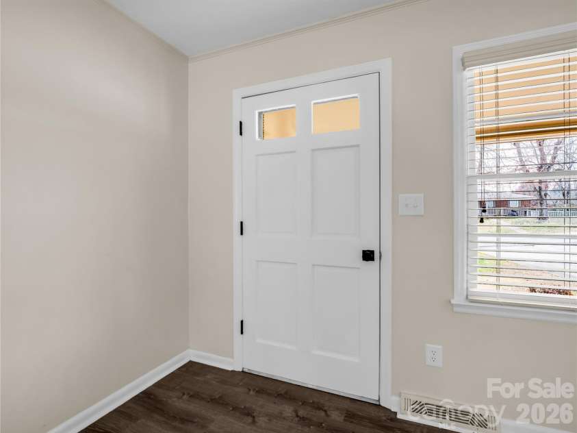 193 Oak Forest Drive, Forest City, NC 28043.  MLS# CAR4353861, YatesRealty ID 6075. 