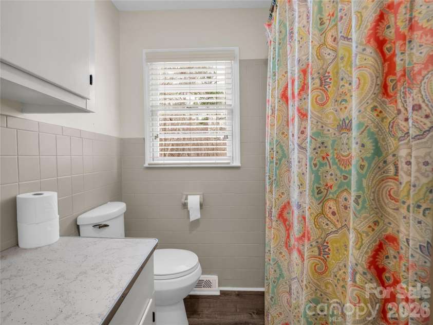 193 Oak Forest Drive, Forest City, NC 28043.  MLS# CAR4353861, YatesRealty ID 6075. 