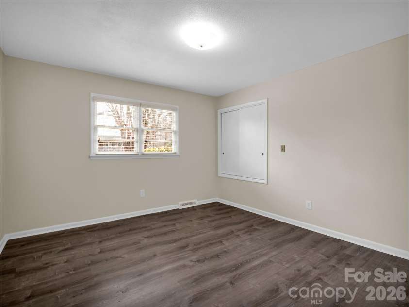 193 Oak Forest Drive, Forest City, NC 28043.  MLS# CAR4353861, YatesRealty ID 6075. 