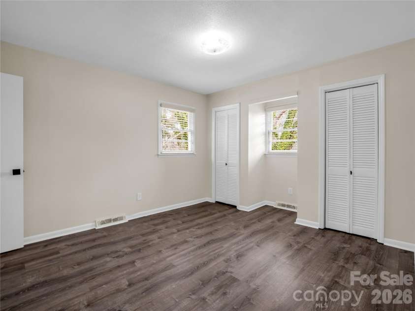 193 Oak Forest Drive, Forest City, NC 28043.  MLS# CAR4353861, YatesRealty ID 6075. 