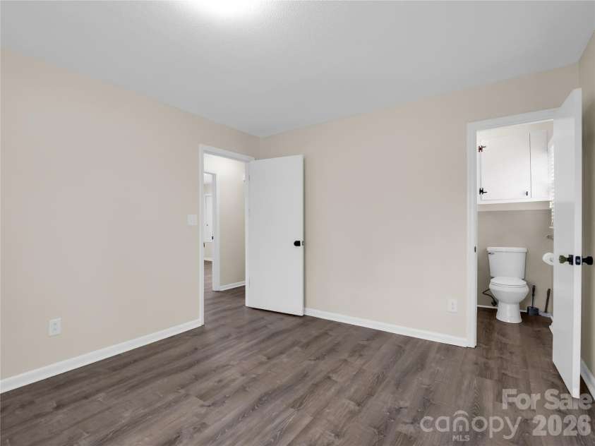 193 Oak Forest Drive, Forest City, NC 28043.  MLS# CAR4353861, YatesRealty ID 6075. 