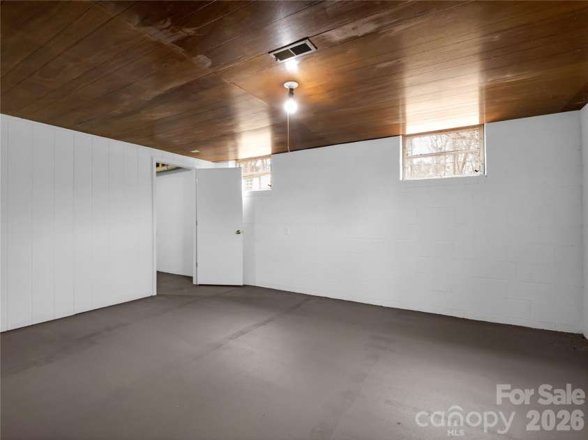 193 Oak Forest Drive, Forest City, NC 28043.  MLS# CAR4353861, YatesRealty ID 6075. 