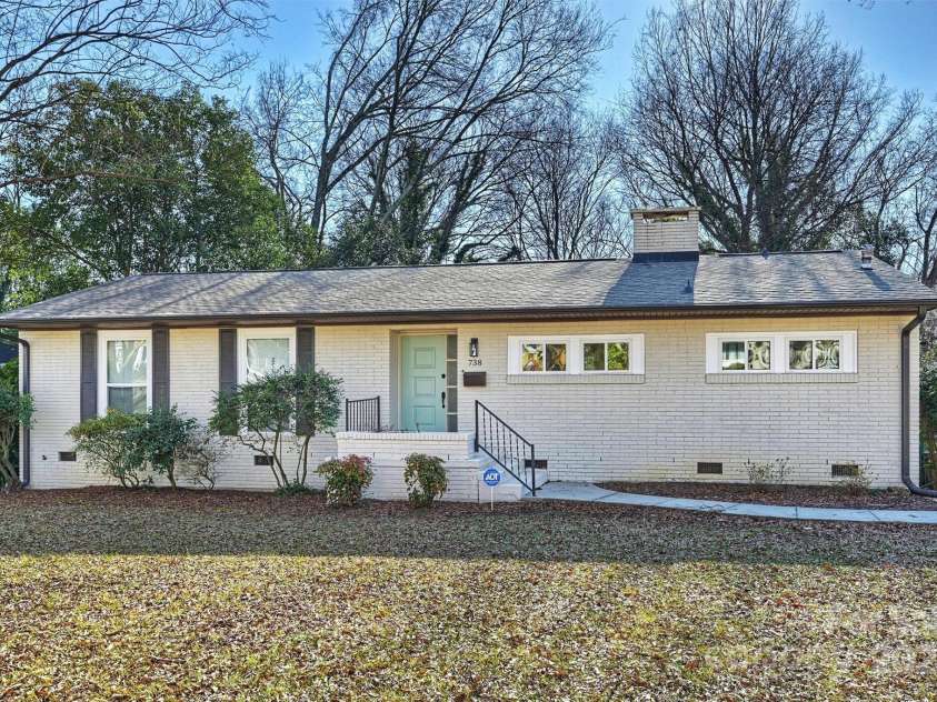 738 Brockbank Road, Charlotte, NC 28209.  MLS# CAR4212709, YatesRealty ID 6075. 