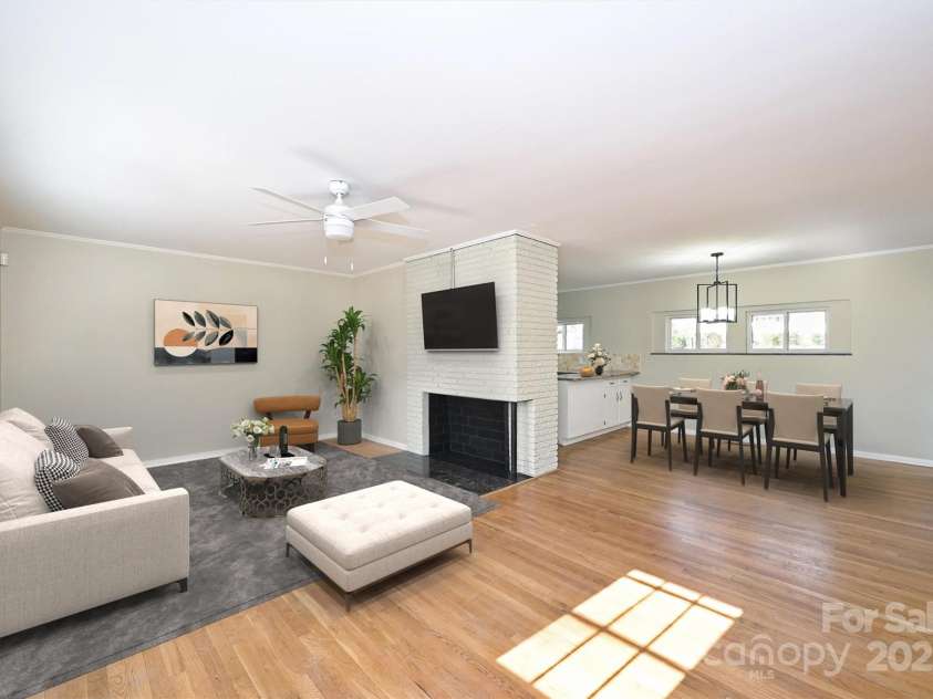738 Brockbank Road, Charlotte, NC 28209.  MLS# CAR4212709, YatesRealty ID 6075. 