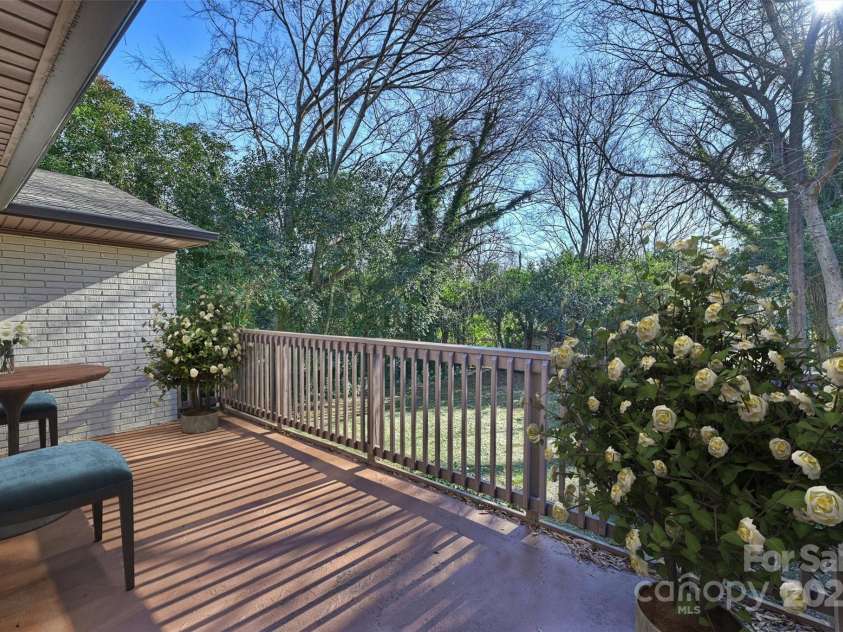 738 Brockbank Road, Charlotte, NC 28209.  MLS# CAR4212709, YatesRealty ID 6075. 