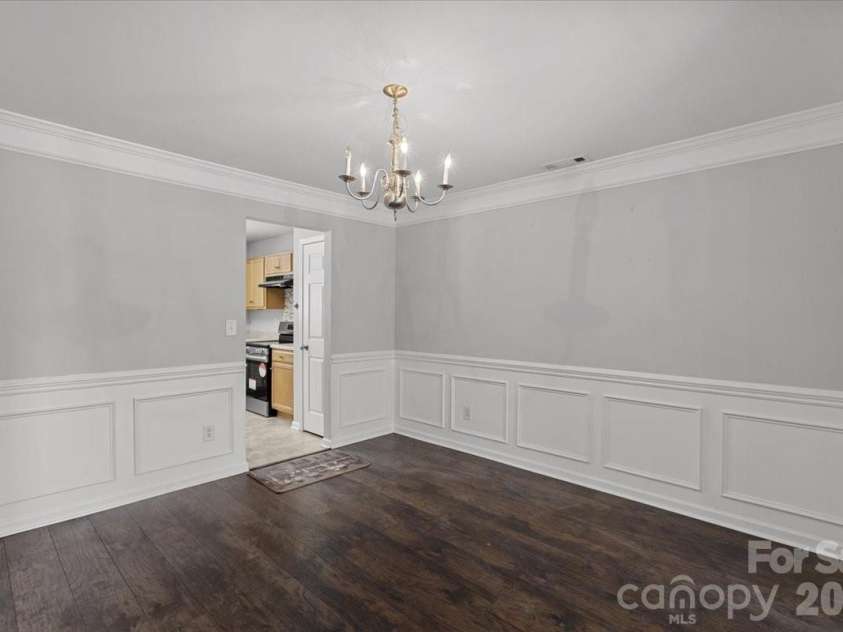 5026 Wicklow Drive, Gastonia, NC 28054.  MLS# CAR4343852, YatesRealty ID 6078. 