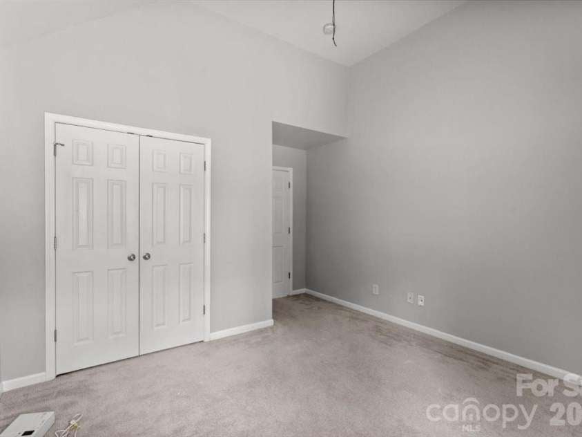 5026 Wicklow Drive, Gastonia, NC 28054.  MLS# CAR4343852, YatesRealty ID 6078. 