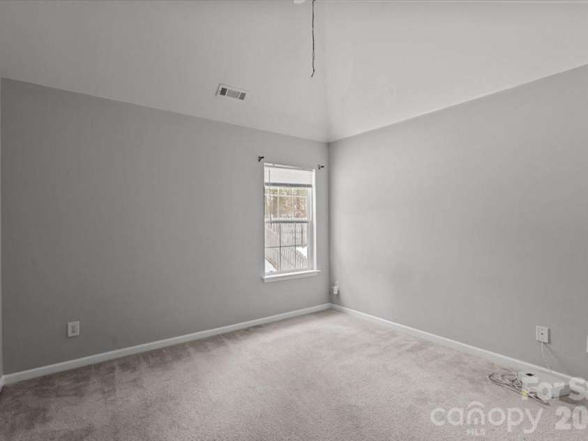 5026 Wicklow Drive, Gastonia, NC 28054.  MLS# CAR4343852, YatesRealty ID 6078. 