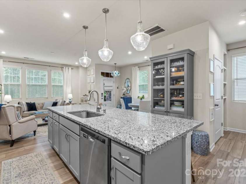 1354 Galloway Road, Charlotte, NC 28262.  MLS# CAR4243733, YatesRealty ID 6079. 