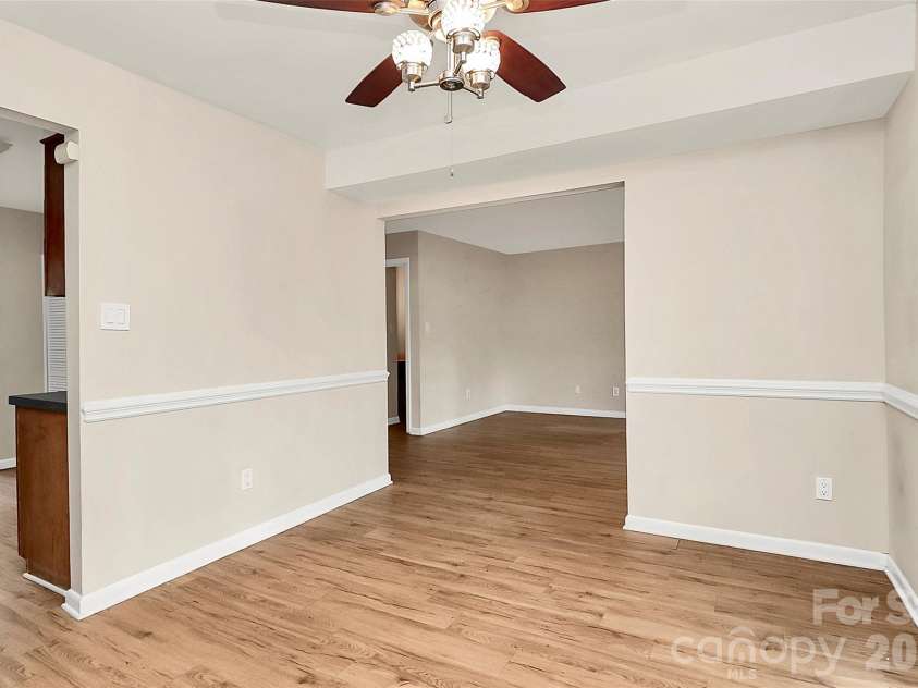 8022 Princess Ann Drive, Charlotte, NC 28212.  MLS# CAR4326922, YatesRealty ID 6080. 