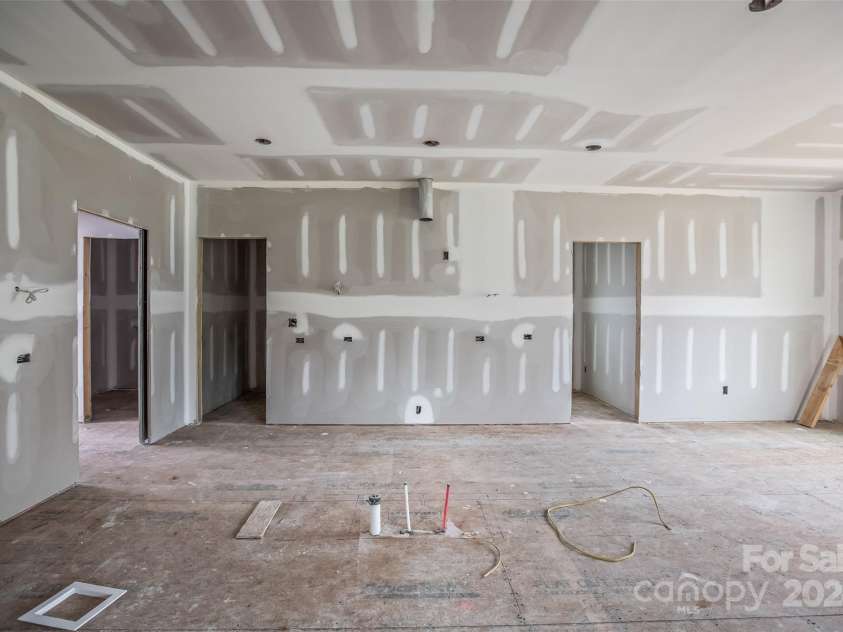 139 Meeting House Lane, Advance, NC 27006.  MLS# CAR4200873, YatesRealty ID 6081. 