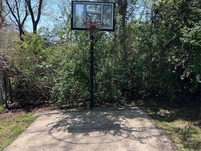 541 Pilgrim Road, Ellenboro, NC 28040.  MLS# CAR4246833, YatesRealty ID 6082. 