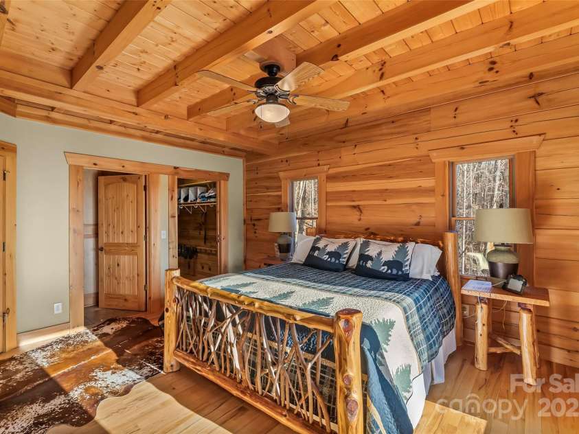 1600 Pisgah Preserve Drive, Nebo, NC 28761.  MLS# CAR4234902, YatesRealty ID 6083. 