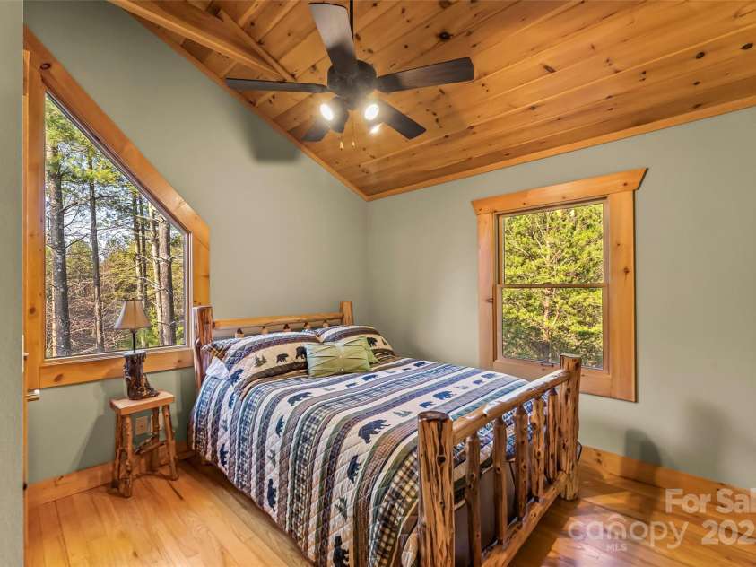 1600 Pisgah Preserve Drive, Nebo, NC 28761.  MLS# CAR4234902, YatesRealty ID 6083. 