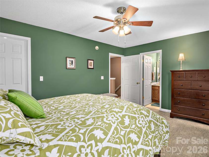 15 Willowick Drive, Asheville, NC 28803.  MLS# CAR4393638, YatesRealty ID 6084. 