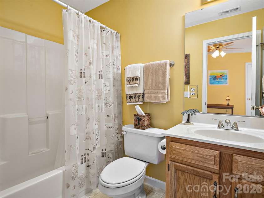 15 Willowick Drive, Asheville, NC 28803.  MLS# CAR4393638, YatesRealty ID 6084. 