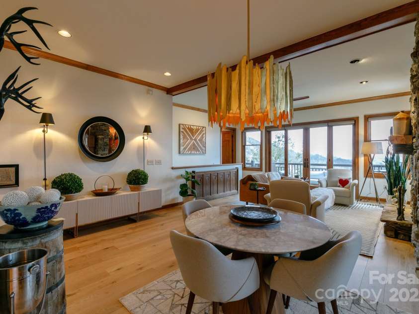 61 Spring Rock Road, Burnsville, NC 28714.  MLS# CAR4219716, YatesRealty ID 6084. 