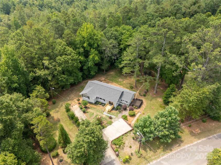 1641 Converse Street, Lancaster, SC 29720.  MLS# CAR4279615, YatesRealty ID 6085. 