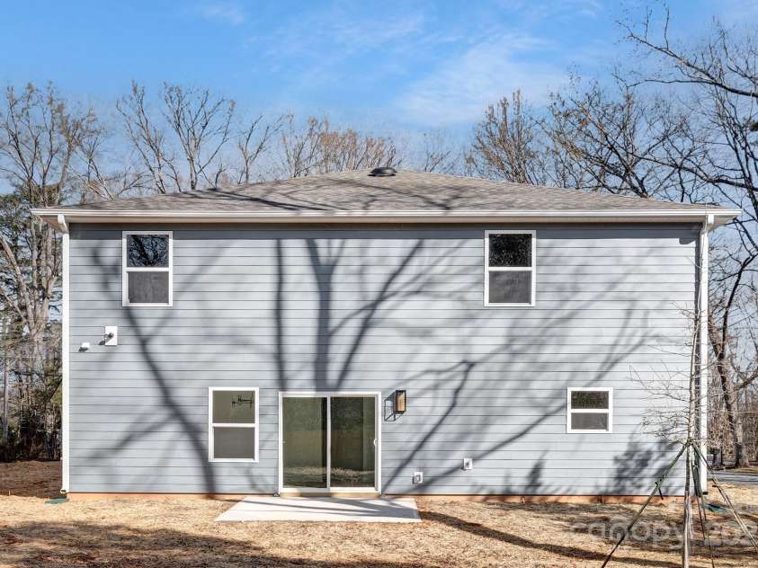 1034 Dooley Drive, Charlotte, NC 28227.  MLS# CAR4242961, YatesRealty ID 6087. Representation