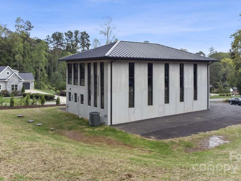 248 Singleton Road, Mooresville, NC 28117.  MLS# CAR4192908, YatesRealty ID 6088. 