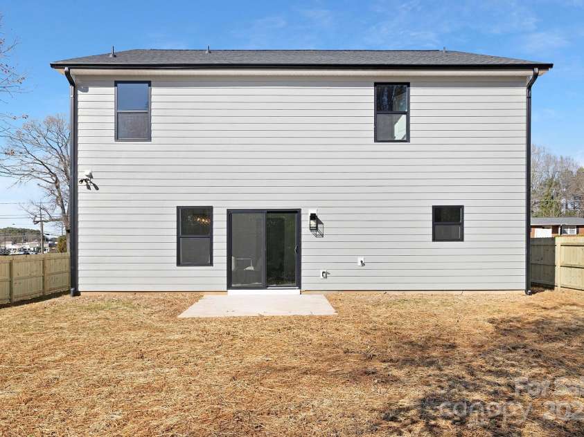 13110 Blacksmith Court, Matthews, NC 28105.  MLS# CAR4226604, YatesRealty ID 6089. 