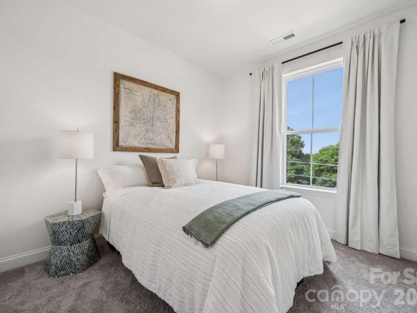 4148 Alexander View Drive, Charlotte, NC 28226.  MLS# CAR4345883, YatesRealty ID 6089. 3rd bedroom