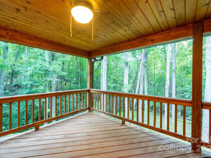 160 Capote Court, Boone, NC 28607.  MLS# CAR4319414, YatesRealty ID 609. 