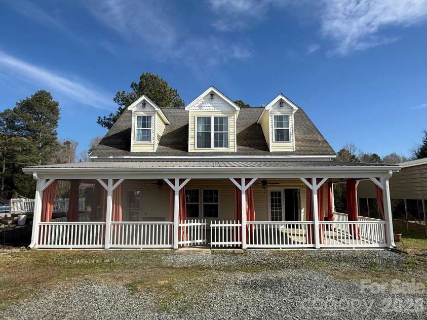 6875 Mount Pleasant Road, Concord, NC 28025.  MLS# CAR4361552, YatesRealty ID 6090. 