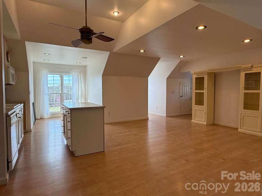 6875 Mount Pleasant Road, Concord, NC 28025.  MLS# CAR4361552, YatesRealty ID 6090. Second floor apartment with kitchen