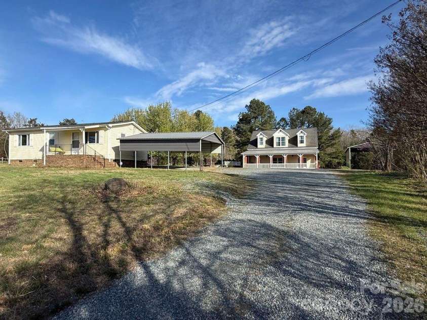 6875 Mount Pleasant Road, Concord, NC 28025.  MLS# CAR4436393, YatesRealty ID 6090. 