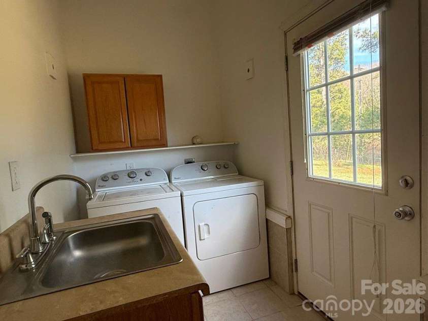 6875 Mount Pleasant Road, Concord, NC 28025.  MLS# CAR4436393, YatesRealty ID 6090. 
