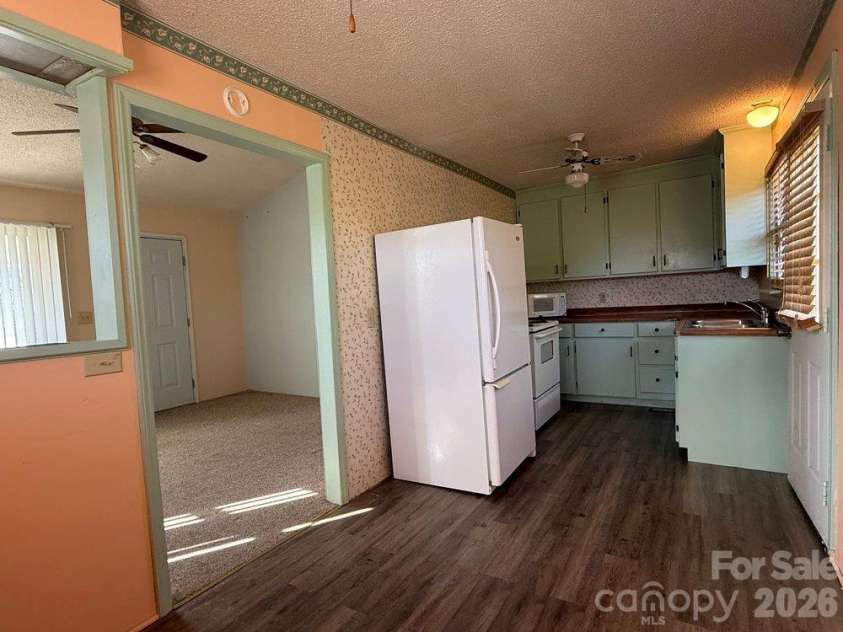 6875 Mount Pleasant Road, Concord, NC 28025.  MLS# CAR4436393, YatesRealty ID 6090. 
