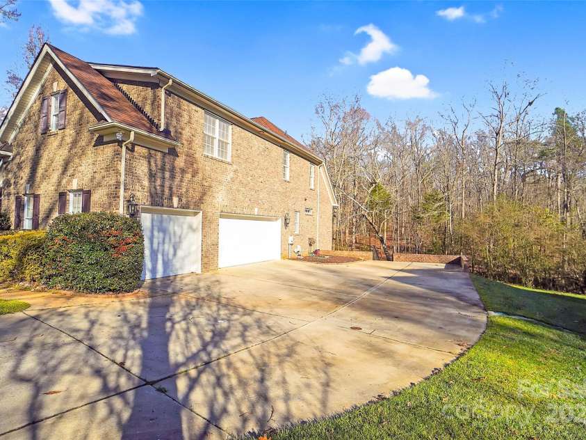 3613 Savannah Way, Monroe, NC 28110.  MLS# CAR4210119, YatesRealty ID 6092. 