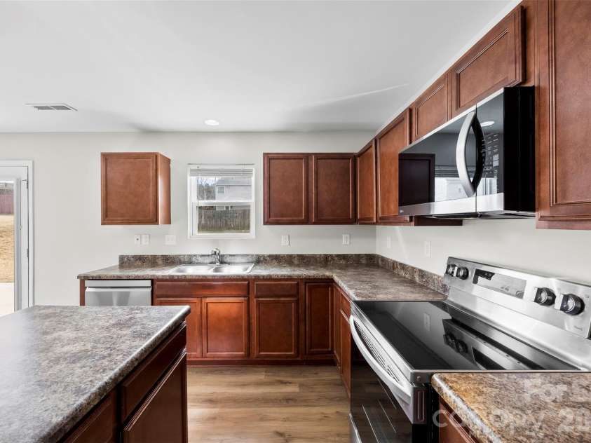 1047 Mackey Court, Gastonia, NC 28056.  MLS# CAR4318645, YatesRealty ID 6093. 