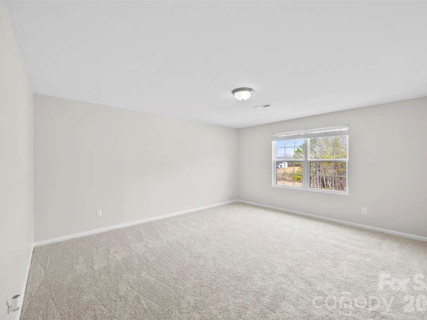 1047 Mackey Court, Gastonia, NC 28056.  MLS# CAR4318645, YatesRealty ID 6093. 