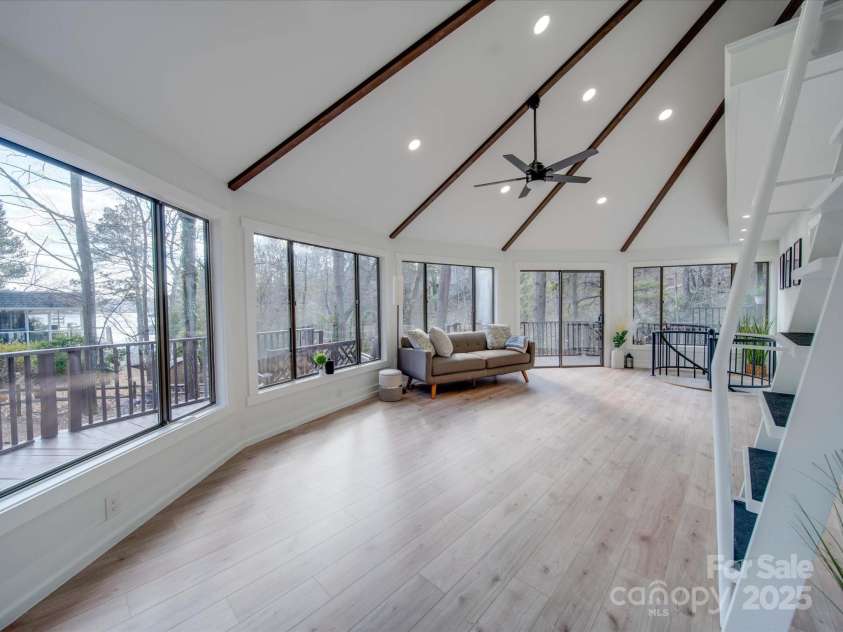 2143 Manawa Lane, Tega Cay, SC 29708.  MLS# CAR4264453, YatesRealty ID 6094. 