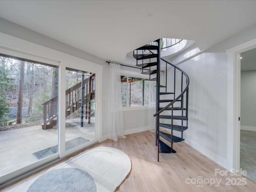 2143 Manawa Lane, Tega Cay, SC 29708.  MLS# CAR4264453, YatesRealty ID 6094. 