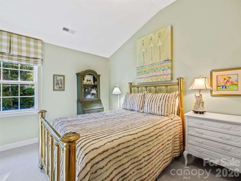 73 Ridgetop Circle, Brevard, NC 28712.  MLS# CAR4419957, YatesRealty ID 6094. 