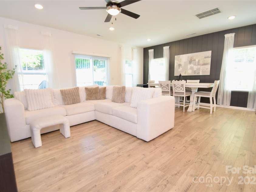 1365 Eagle Claw Drive, Kannapolis, NC 28083.  MLS# CAR4266017, YatesRealty ID 6095. 