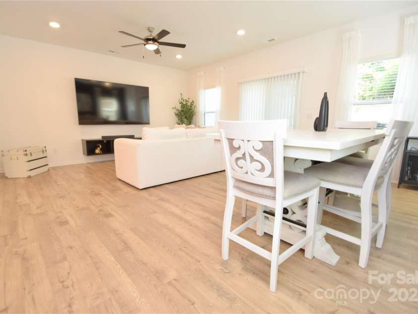 1365 Eagle Claw Drive, Kannapolis, NC 28083.  MLS# CAR4266017, YatesRealty ID 6095. 