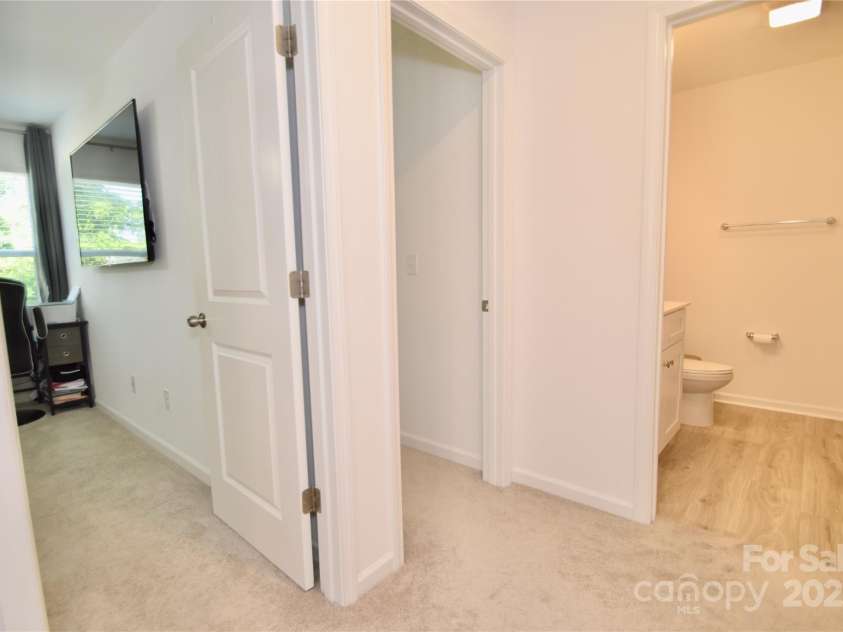 1365 Eagle Claw Drive, Kannapolis, NC 28083.  MLS# CAR4266017, YatesRealty ID 6095. 