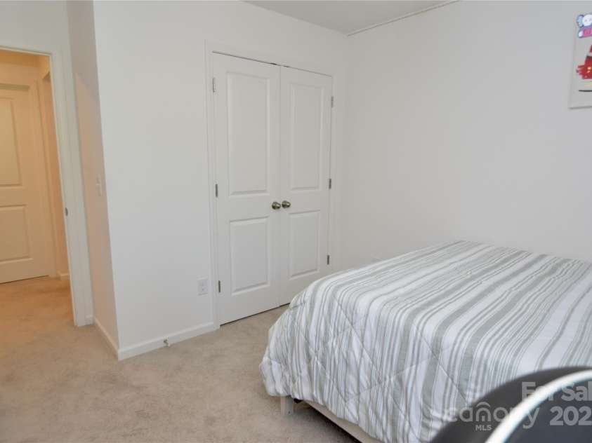 1365 Eagle Claw Drive, Kannapolis, NC 28083.  MLS# CAR4266017, YatesRealty ID 6095. 