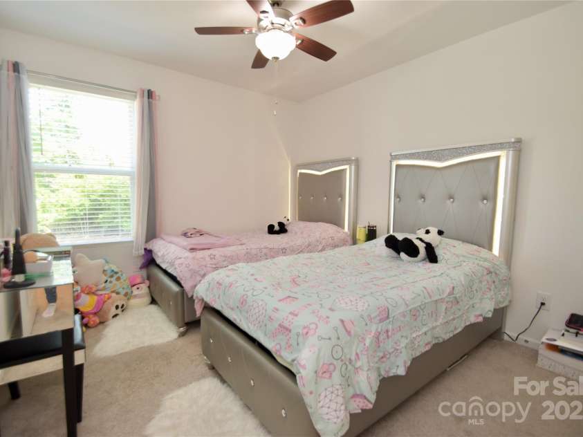 1365 Eagle Claw Drive, Kannapolis, NC 28083.  MLS# CAR4266017, YatesRealty ID 6095. 