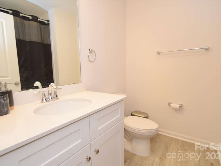 1365 Eagle Claw Drive, Kannapolis, NC 28083.  MLS# CAR4266017, YatesRealty ID 6095. 