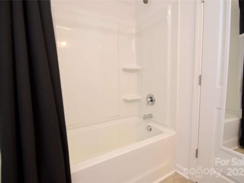 1365 Eagle Claw Drive, Kannapolis, NC 28083.  MLS# CAR4266017, YatesRealty ID 6095. 