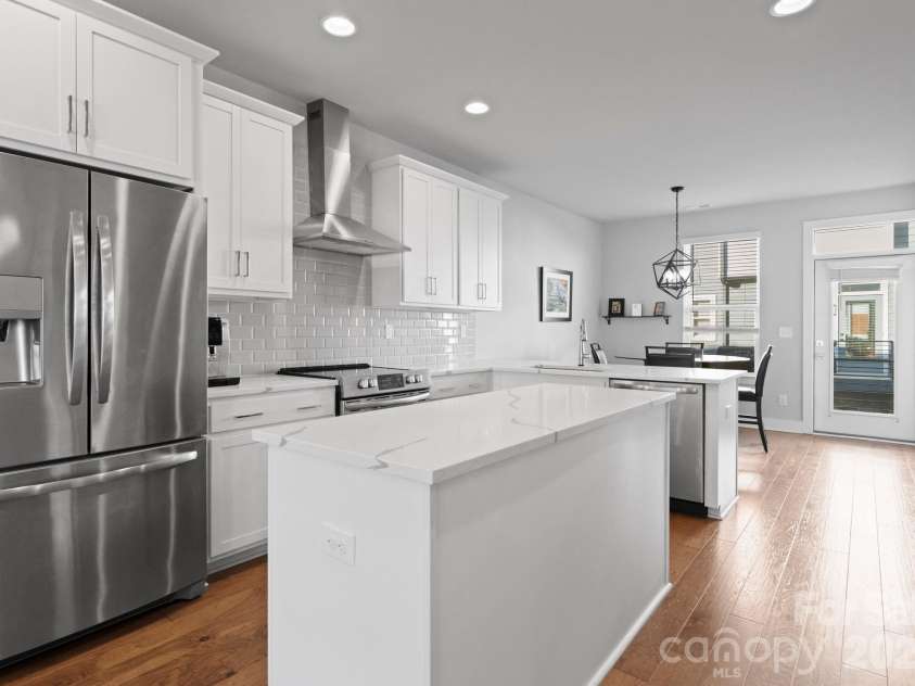 2310 Elizabeth Mill Place, Charlotte, NC 28208.  MLS# CAR4340084, YatesRealty ID 6095. 